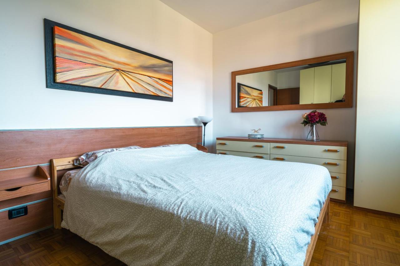 Te Vojo Ben -Furnished Flat- Apartment Санта Мария ди Сала Екстериор снимка