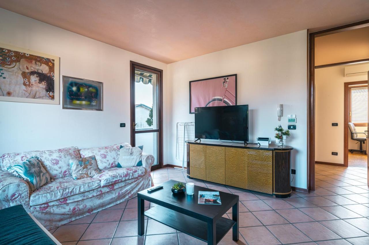 Te Vojo Ben -Furnished Flat- Apartment Санта Мария ди Сала Екстериор снимка